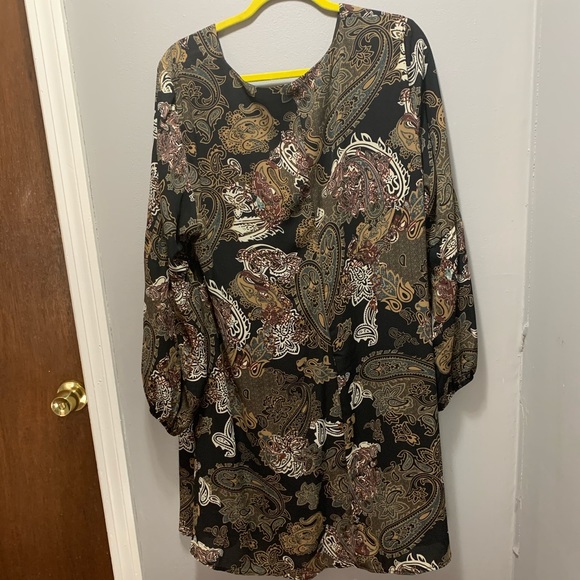 Size 2x paisley print dress - Picture 3 of 4